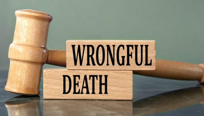 Wooden blocks with the words “Wrongful Death” and a gavel, representing a wrongful death claim in Oklahoma.